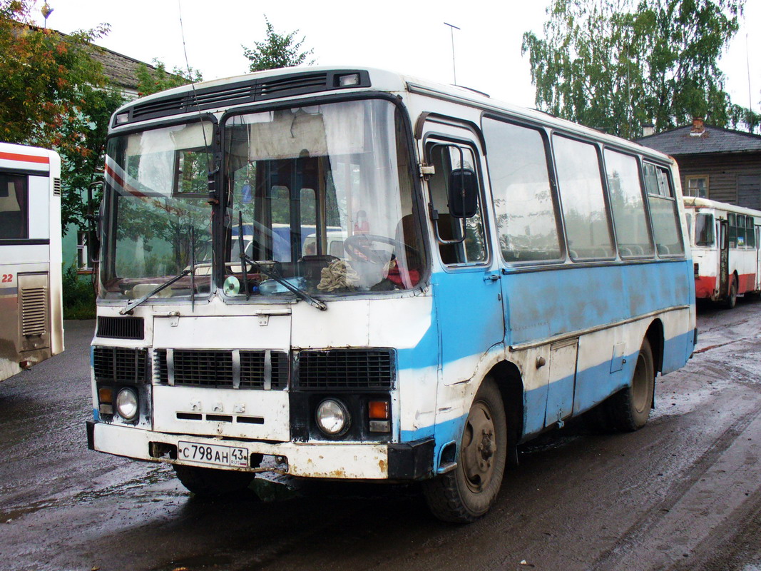 Кировская область, ПАЗ-3205 (00) № С 798 АН 43