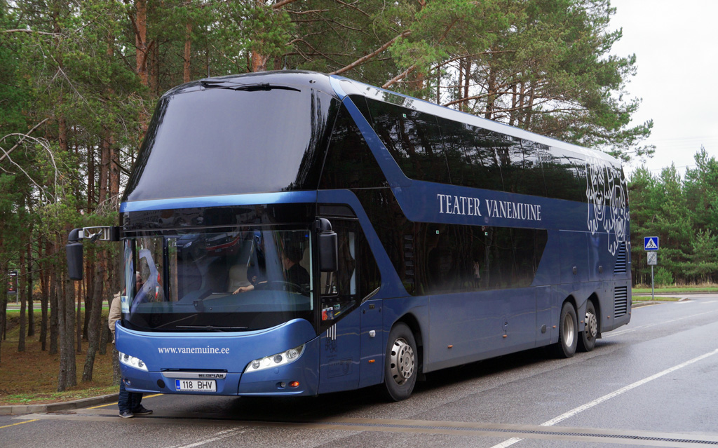 Estija, Neoplan P05 N1222/3L Skyliner L Nr. 118 BHV