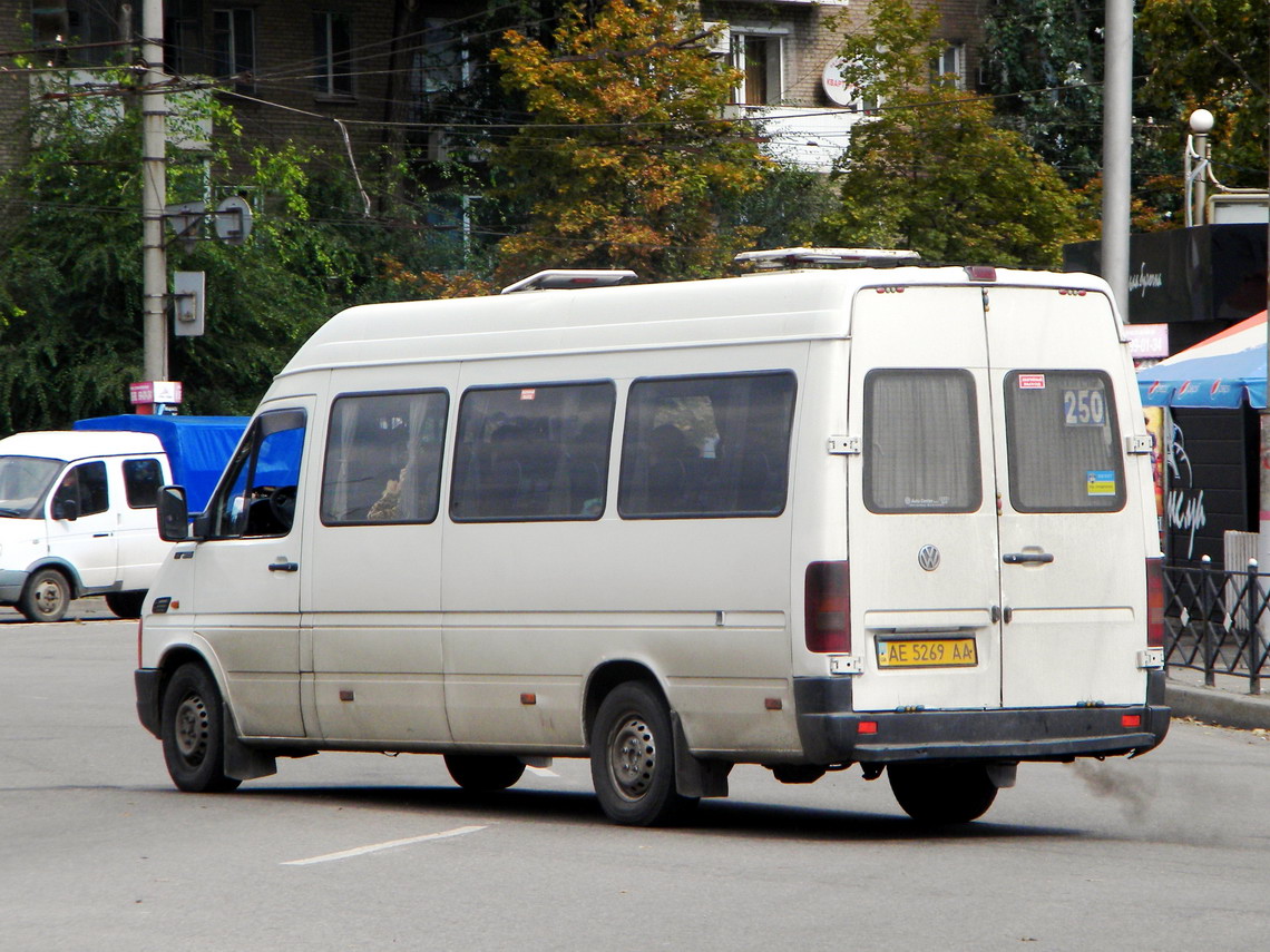 Днепропетровская область, Volkswagen LT35 № AE 5269 AA