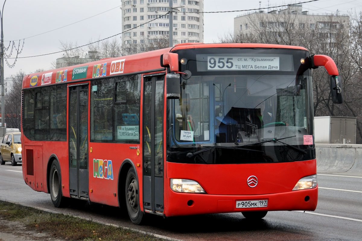 Москва, Golden Dragon XML6102 № Р 905 МК 197