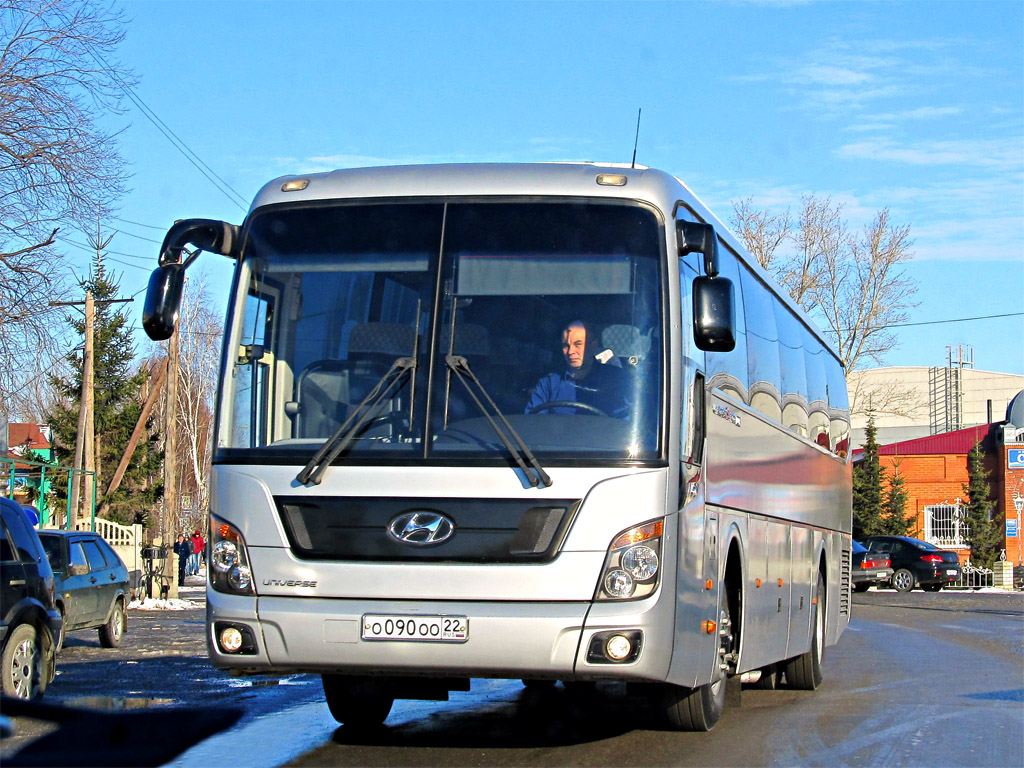 Алтайский край, Hyundai Universe Space Luxury № О 090 ОО 22