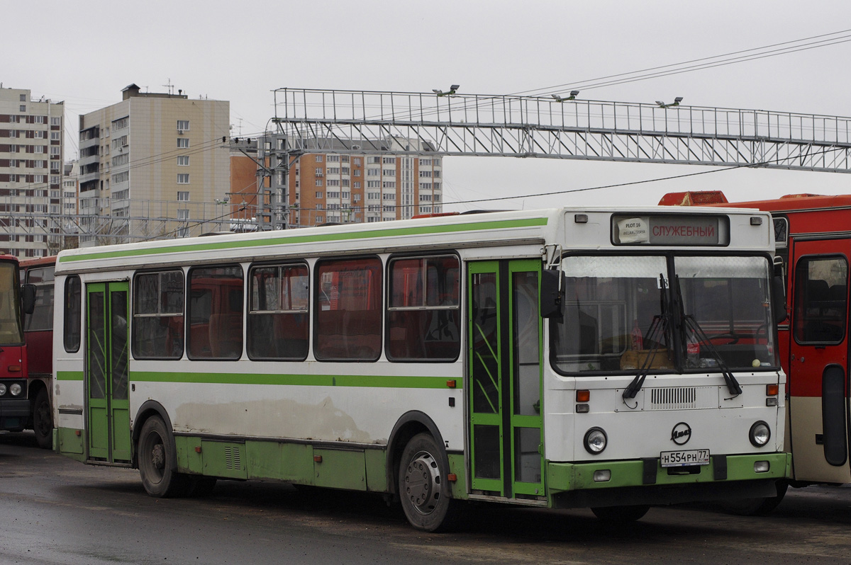 Москва, ЛиАЗ-5256.30-01 № Н 554 РН 77