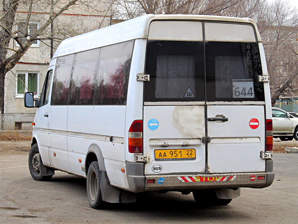 Алтайский край, Mercedes-Benz Sprinter W904 413CDI № АА 951 22