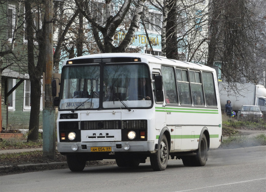 Тверская область, ПАЗ-32053-07 № АМ 054 69