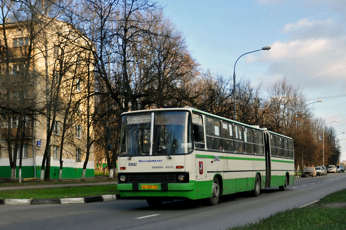 Μόσχα, Ikarus 280.33M # 09442