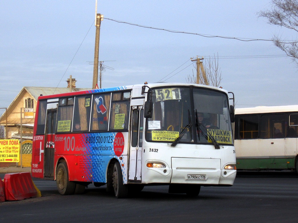 Санкт-Петербург, КАвЗ-4235-03 № 2432