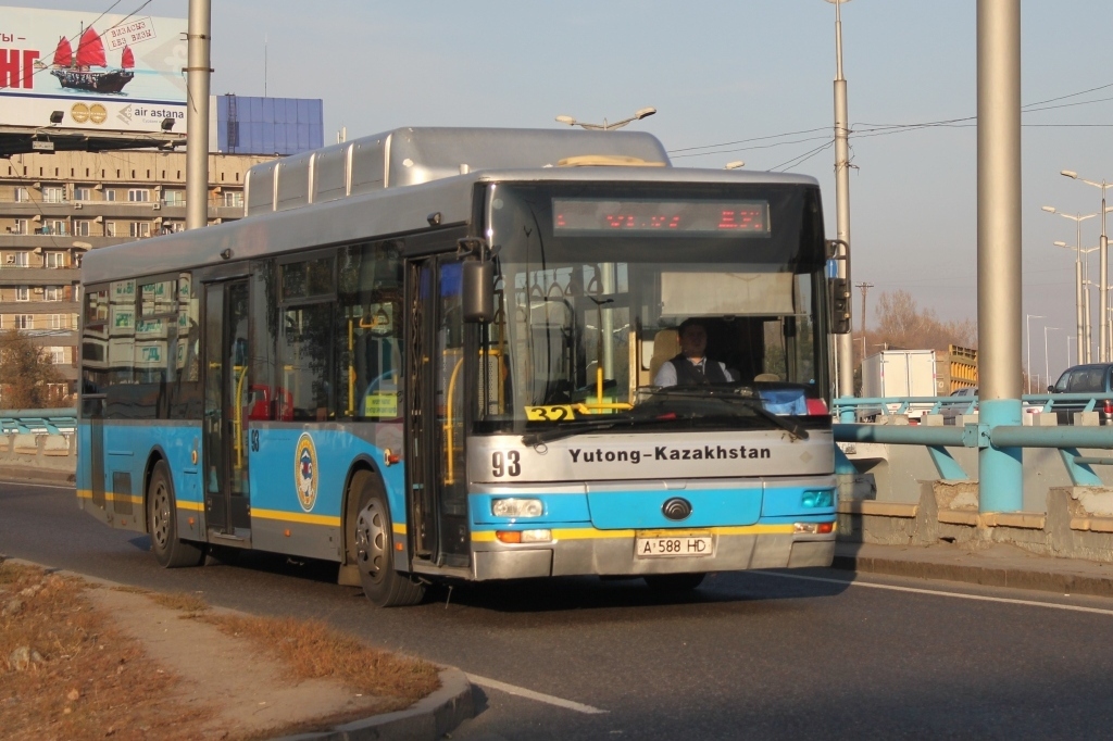 Алматы, Yutong ZK6120HGM № 93