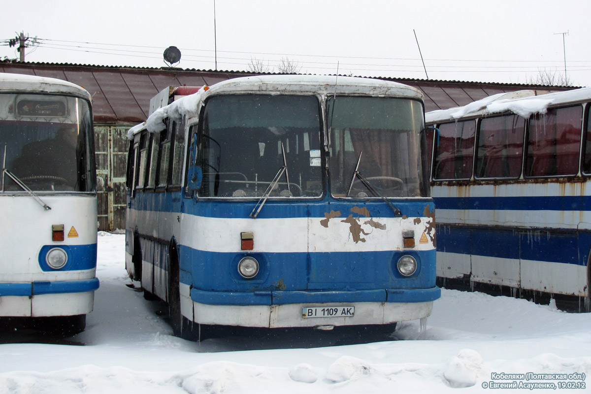 Полтавская область, ЛАЗ-695Н № BI 1109 AK