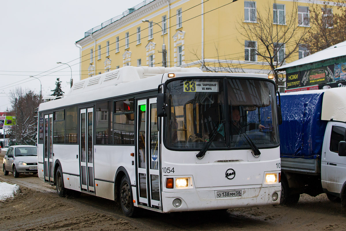 Penza region, LiAZ-5256.57 № 1054