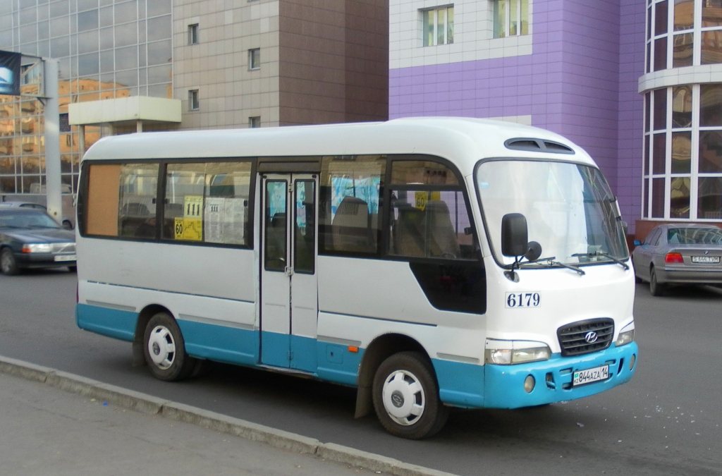 Павлодарская область, Hyundai County Super № 844 AZA 14