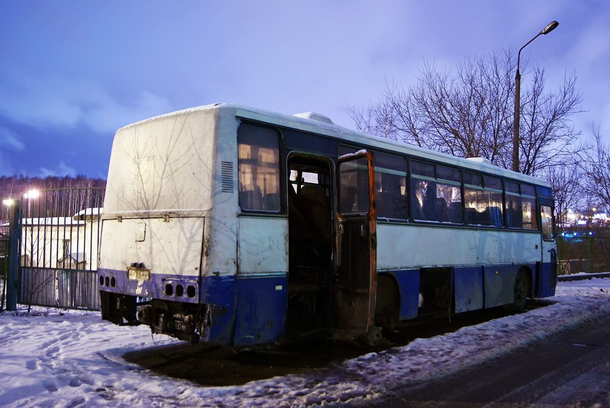 Maskva, Ikarus 256.75 Nr. Т 021 КХ 197