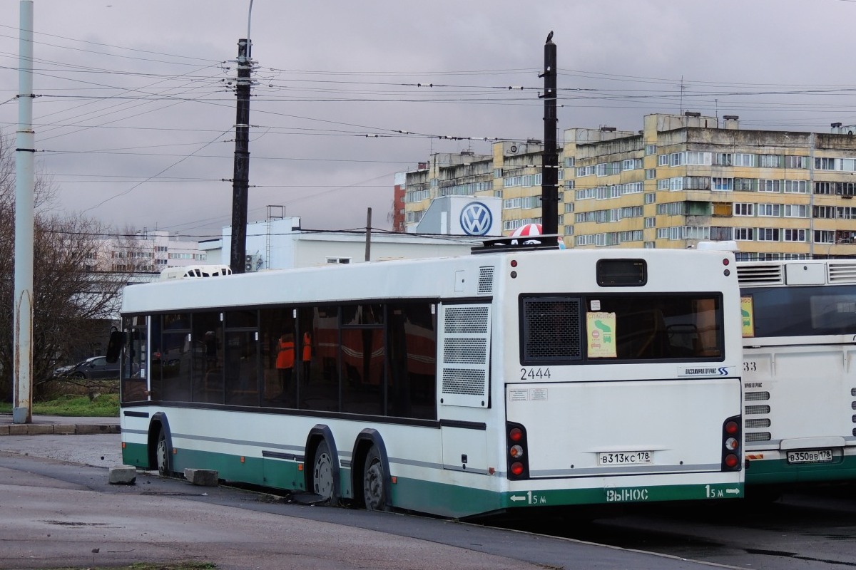 Санкт-Петербург, МАЗ-107.466 № 2444