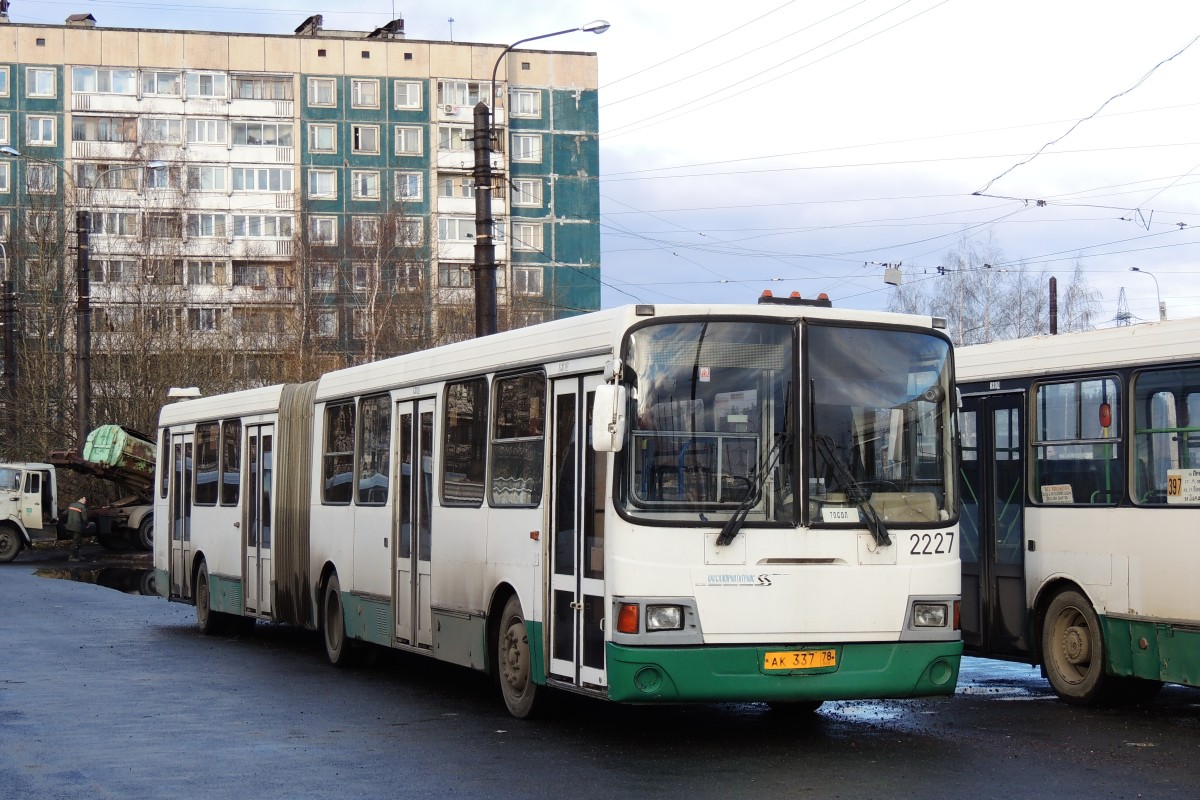 Санкт-Петербург, ЛиАЗ-6212.00 № 2227