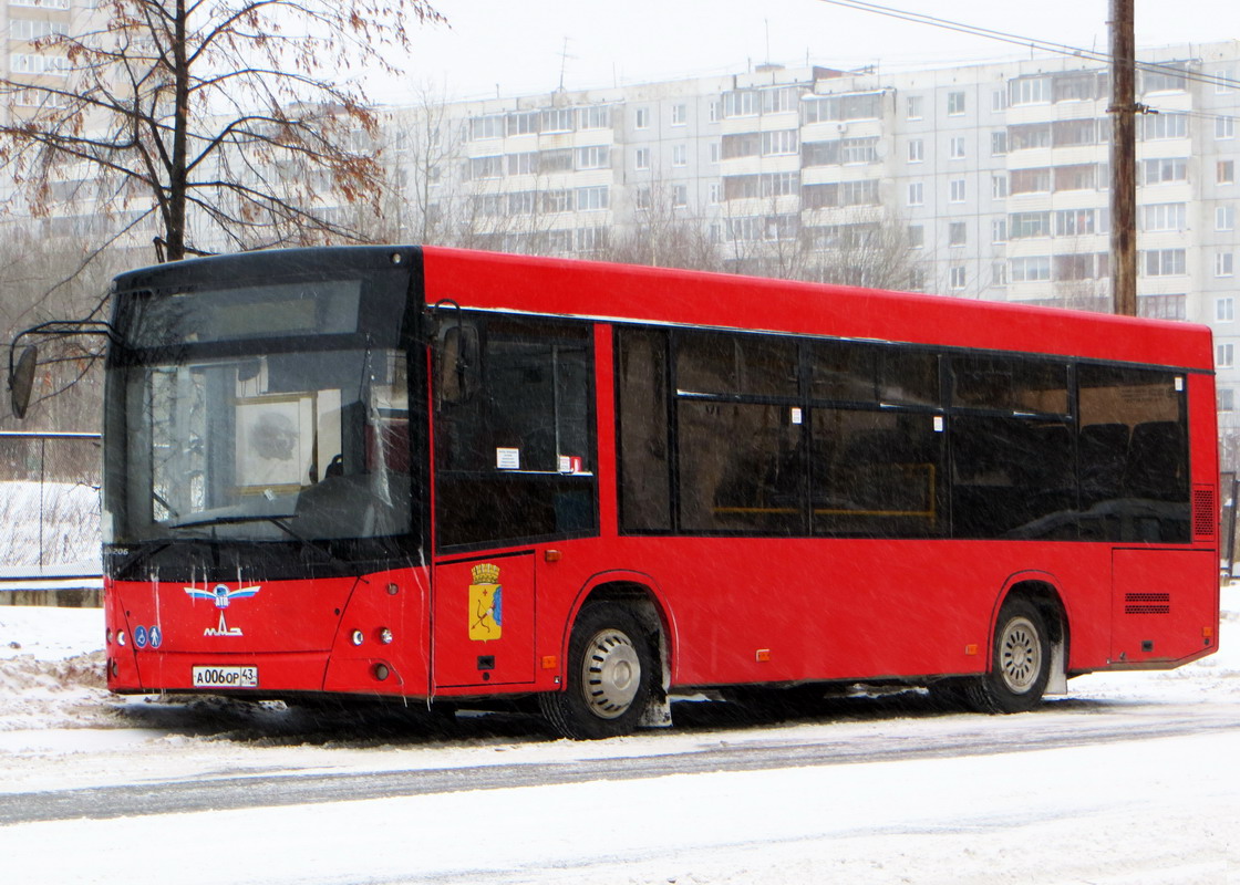 Кировская область, МАЗ-206.068 № А 006 ОР 43