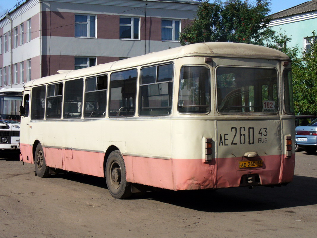 Kirov region, LiAZ-677M (ToAZ) Nr. АЕ 260 43