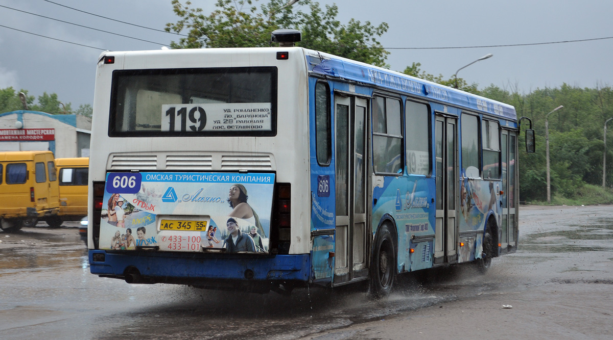 Omsk region, LiAZ-5256.45 № 606