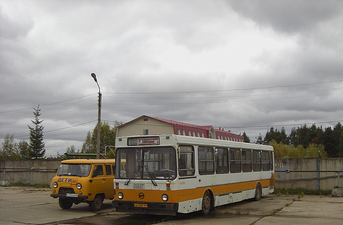 Tverská oblast, LiAZ-5256.25 č. АМ 308 69; Tverská oblast — Non-working machines