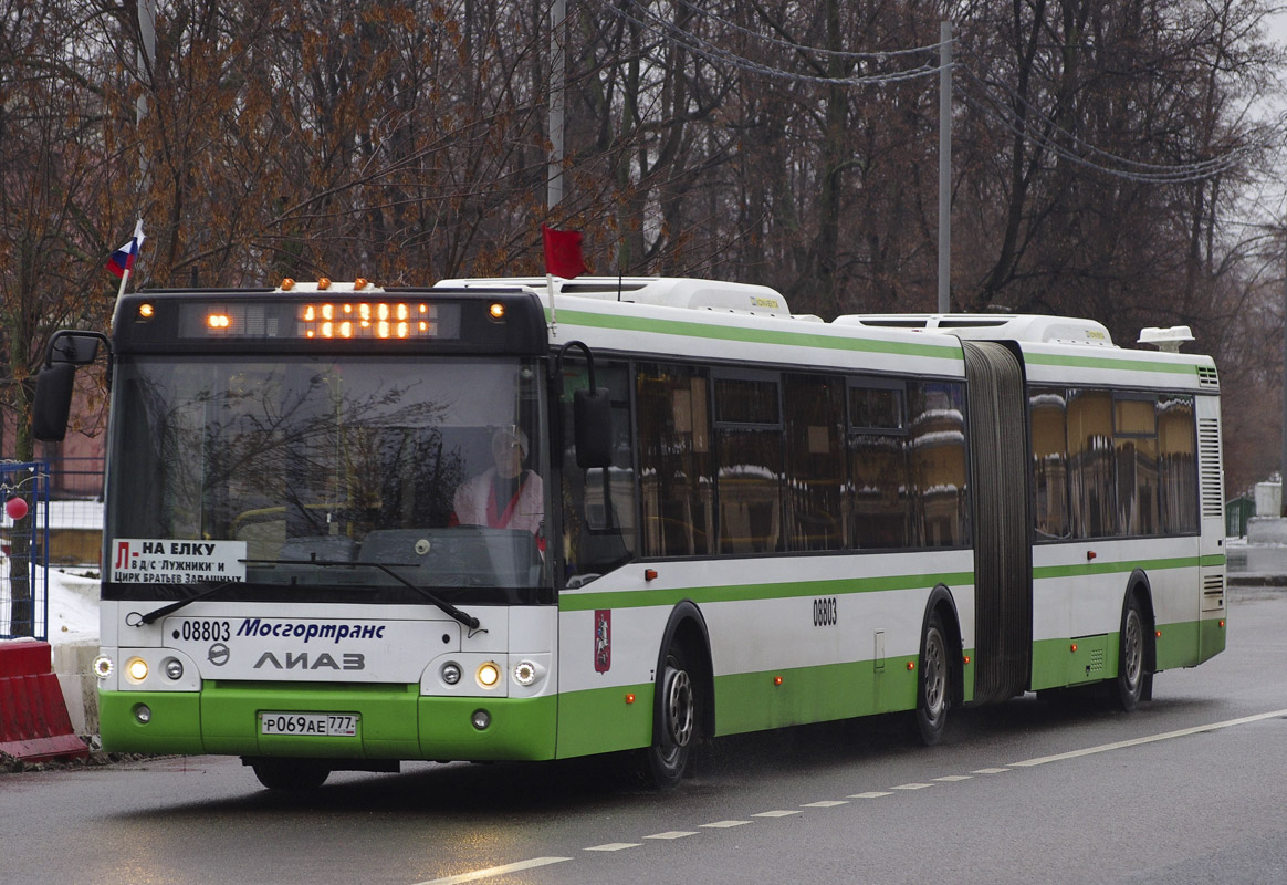 Москва, ЛиАЗ-6213.22 № 08803