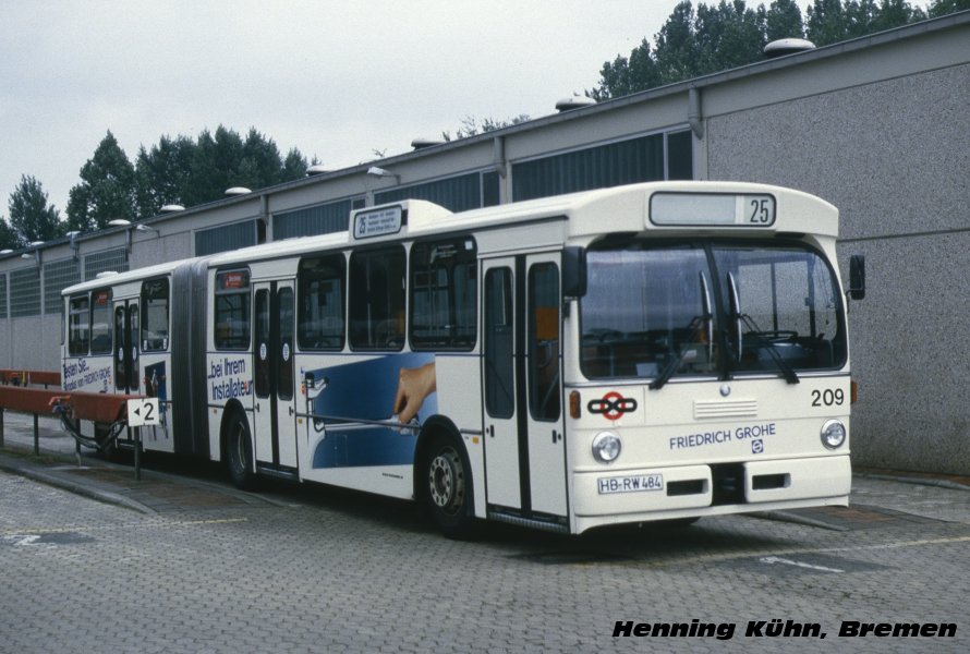 Бремен, Mercedes-Benz O305G № 209