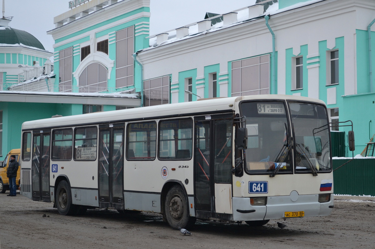 Omsk region, Mercedes-Benz O345 Nr. 641