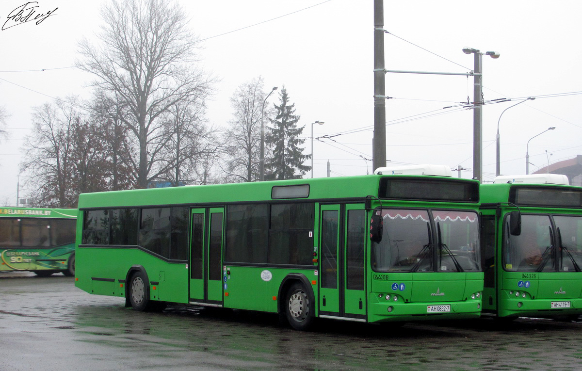 Minsk, MAZ-103.562 č. 044318