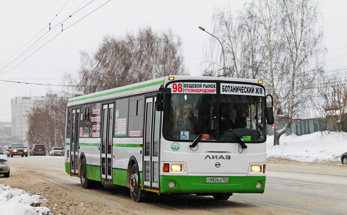 Новасібірская вобласць, ЛиАЗ-5293.60 № О 982 КО 154