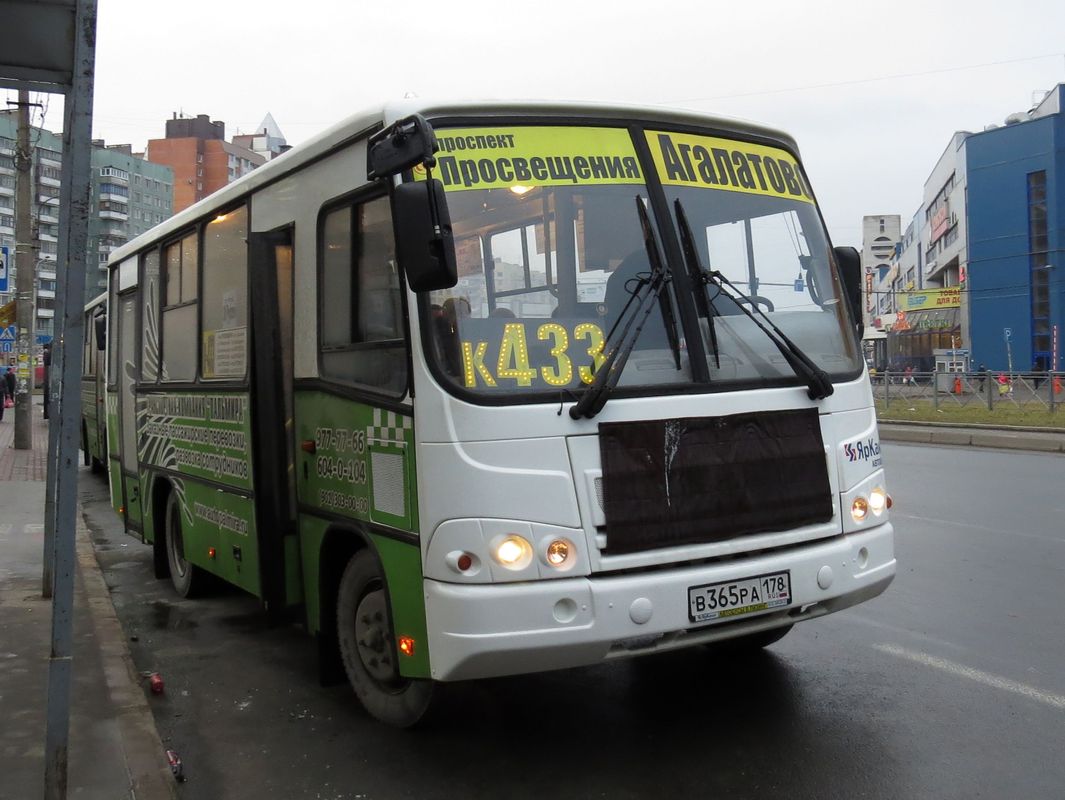 Sankt Petersburg, PAZ-320402-05 Nr. В 365 РА 178