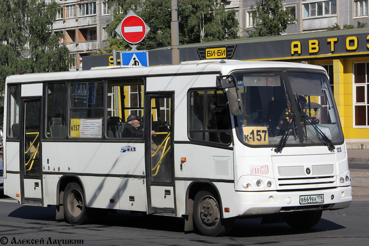 Санкт-Петербург, ПАЗ-320402-03 № 123