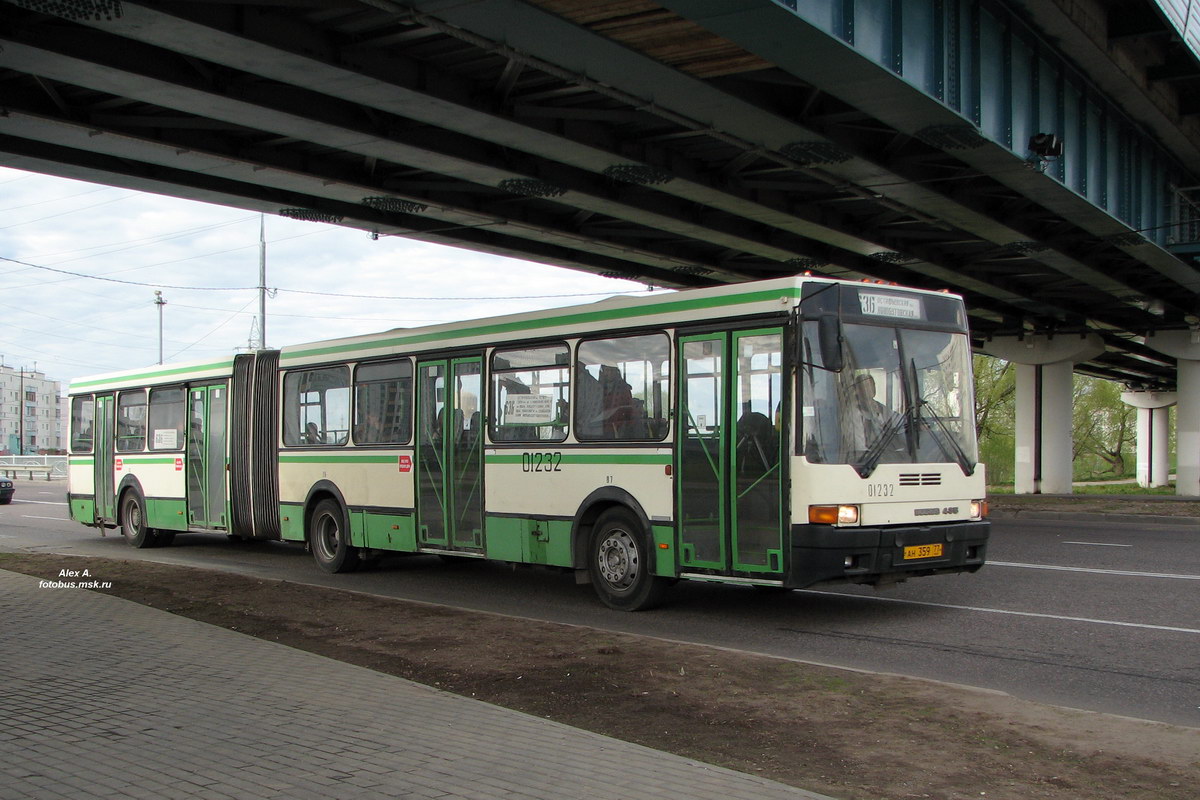 Москва, Ikarus 435.17 № 01232