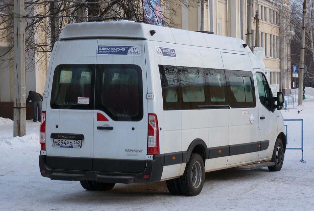 Свердловская область, Renault Master № М 294 РХ 152