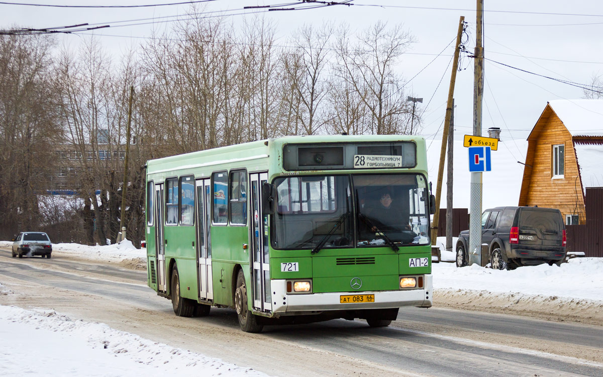 Свердловская область, ГолАЗ-АКА-5225 № 721