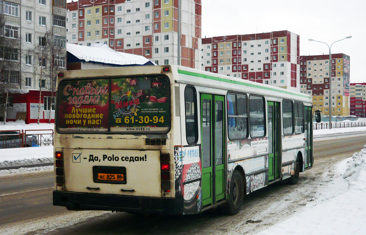 Ханты-Мансийский АО, ЛиАЗ-5256.00 № АС 825 86