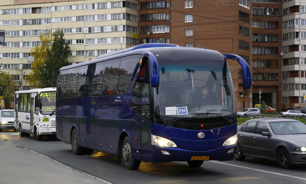 Санкт-Петербург, Yutong ZK6129H № АР 674 78