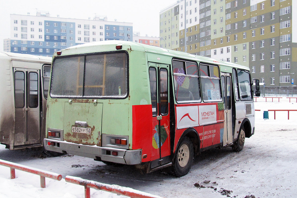 Нижегородская область, ПАЗ-32054 № Е 582 РР 152