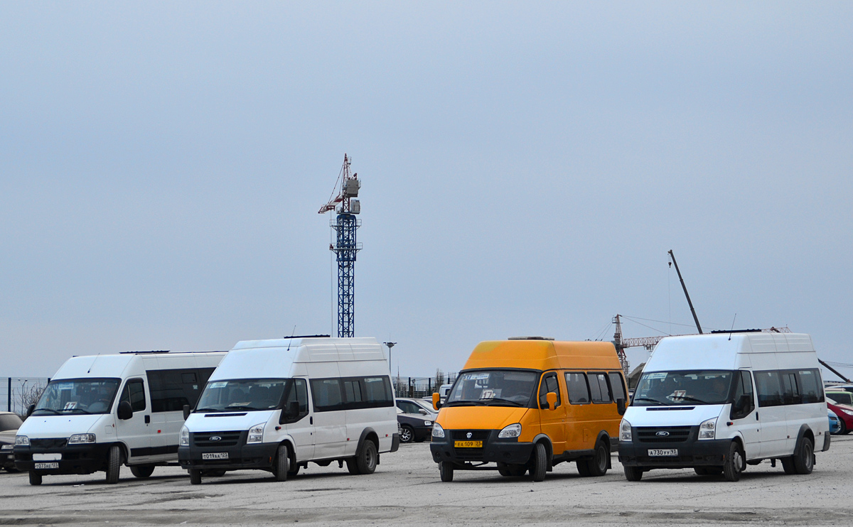 Краснодарский край, Нижегородец-222708  (Ford Transit) № Т 019 АА 123; Краснодарский край, Семар-3234 № ЕА 109 23; Краснодарский край, Нижегородец-222702 (Ford Transit) № А 730 УУ 93