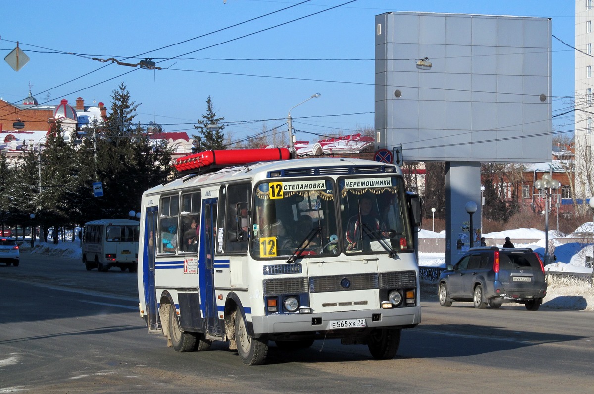 Томская область, ПАЗ-32051-110 № Е 565 ХК 70