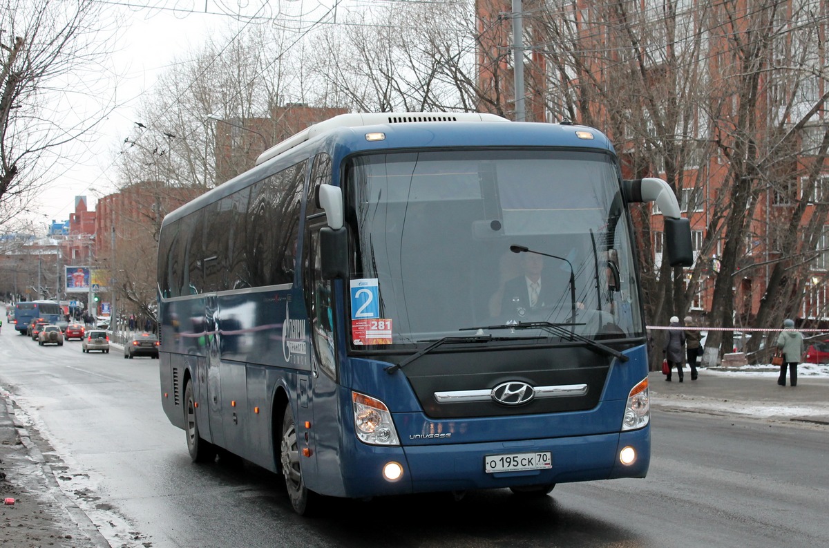 Томская область, Hyundai Universe Xpress Noble № О 195 СК 70