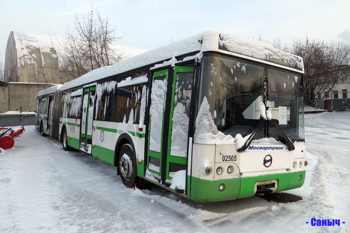 Moskau, LiAZ-6213.21 Nr. 02505