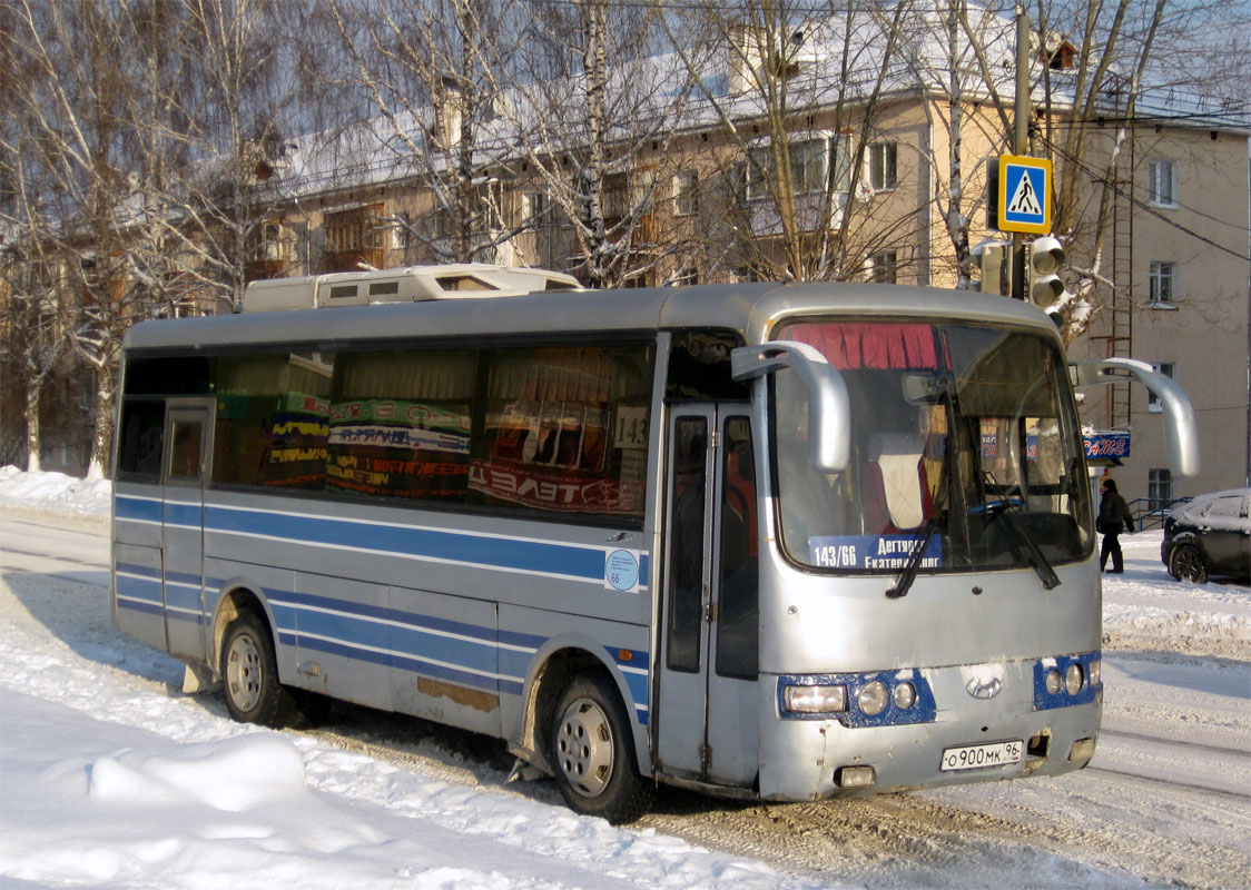 Свердловская область, Hyundai AeroTown № О 900 МК 96