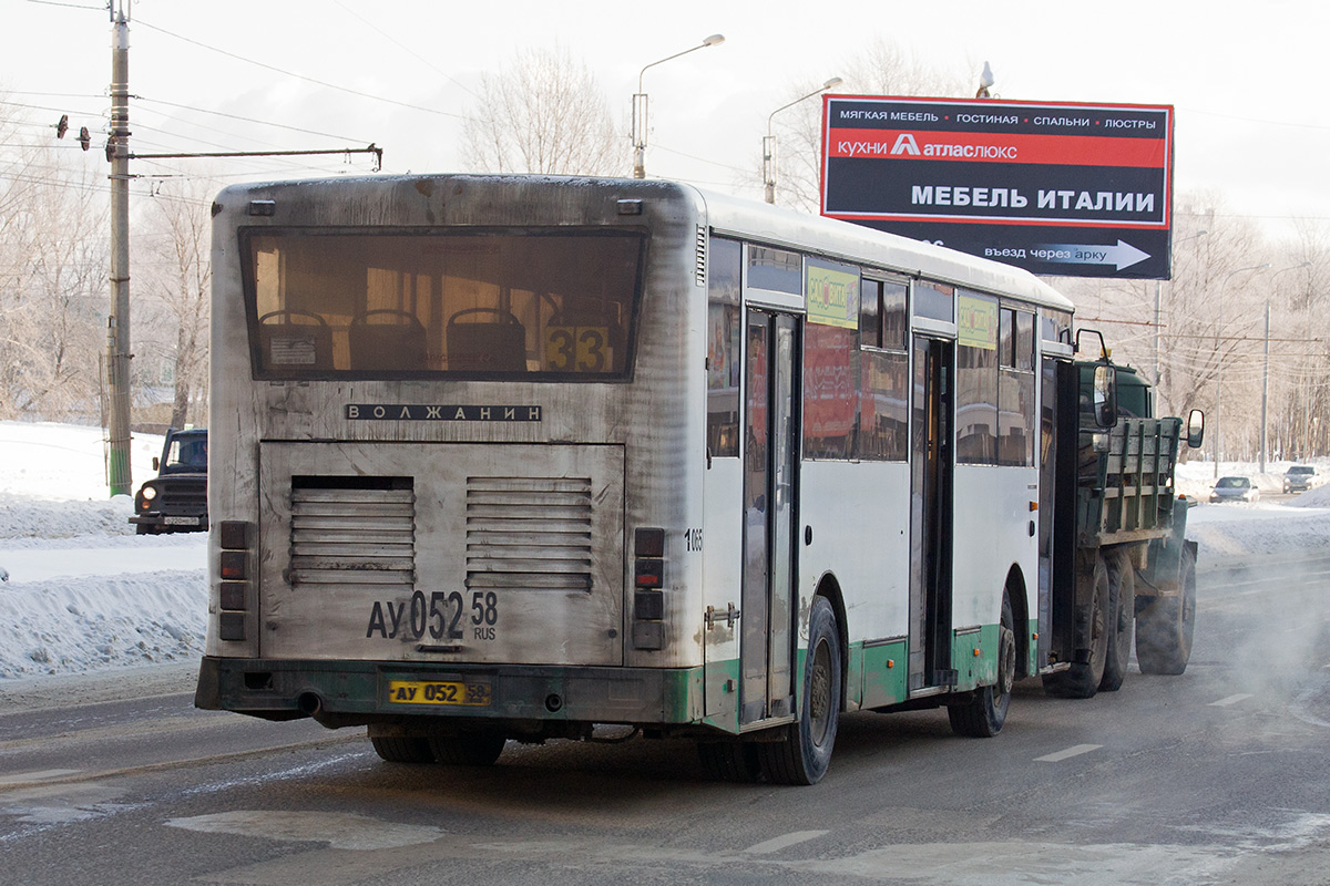 Пензенская область, Волжанин-5270-10-04 № 1065