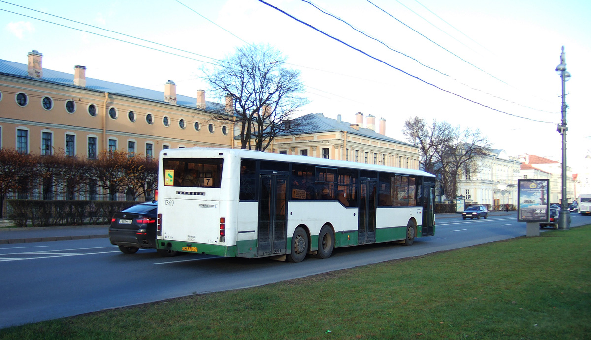 Санкт-Петербург, Волжанин-6270.00 № 1369