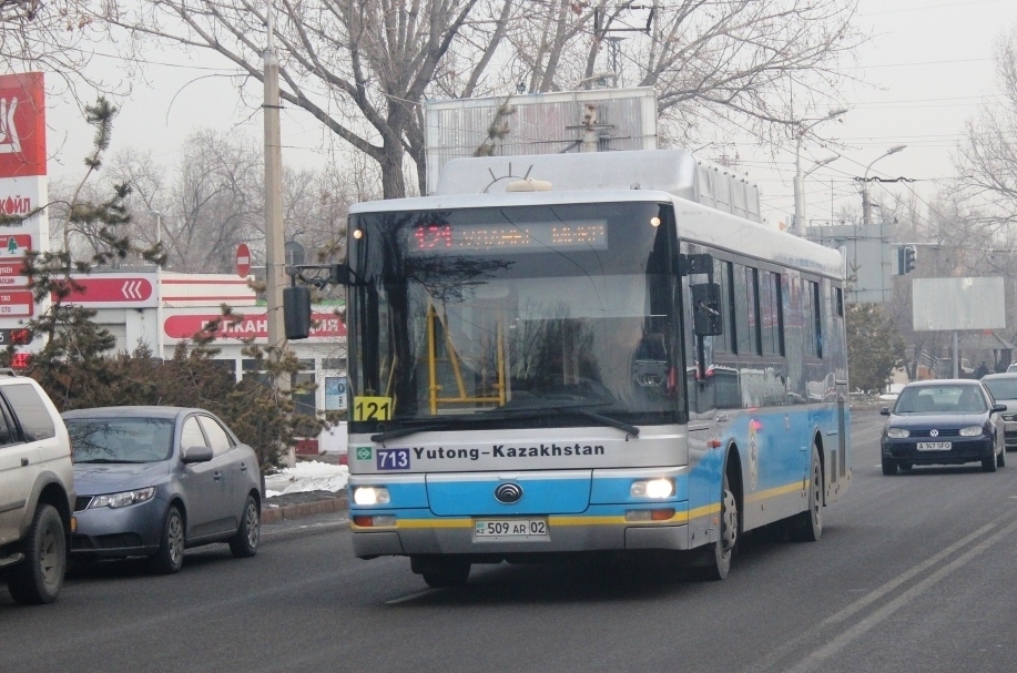 Алматы, Yutong ZK6118HGA № 713