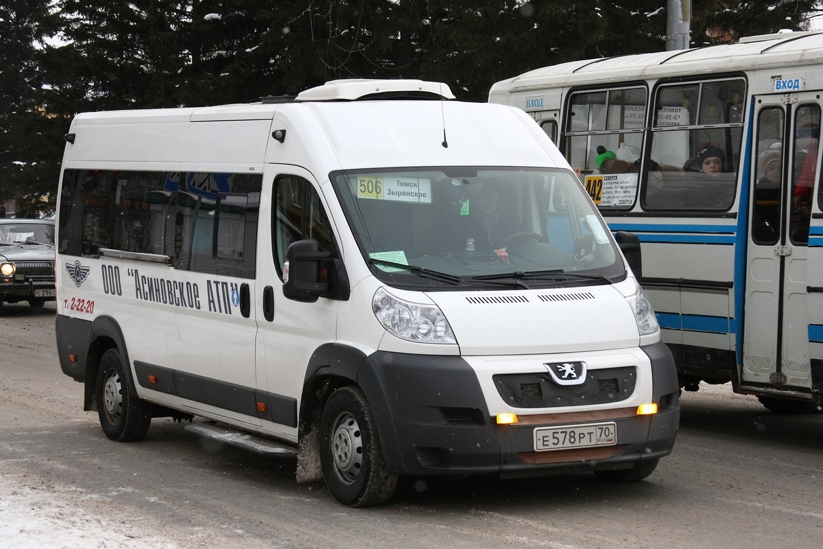 Томская область, Нижегородец-2227SK (Peugeot Boxer) № Е 578 РТ 70