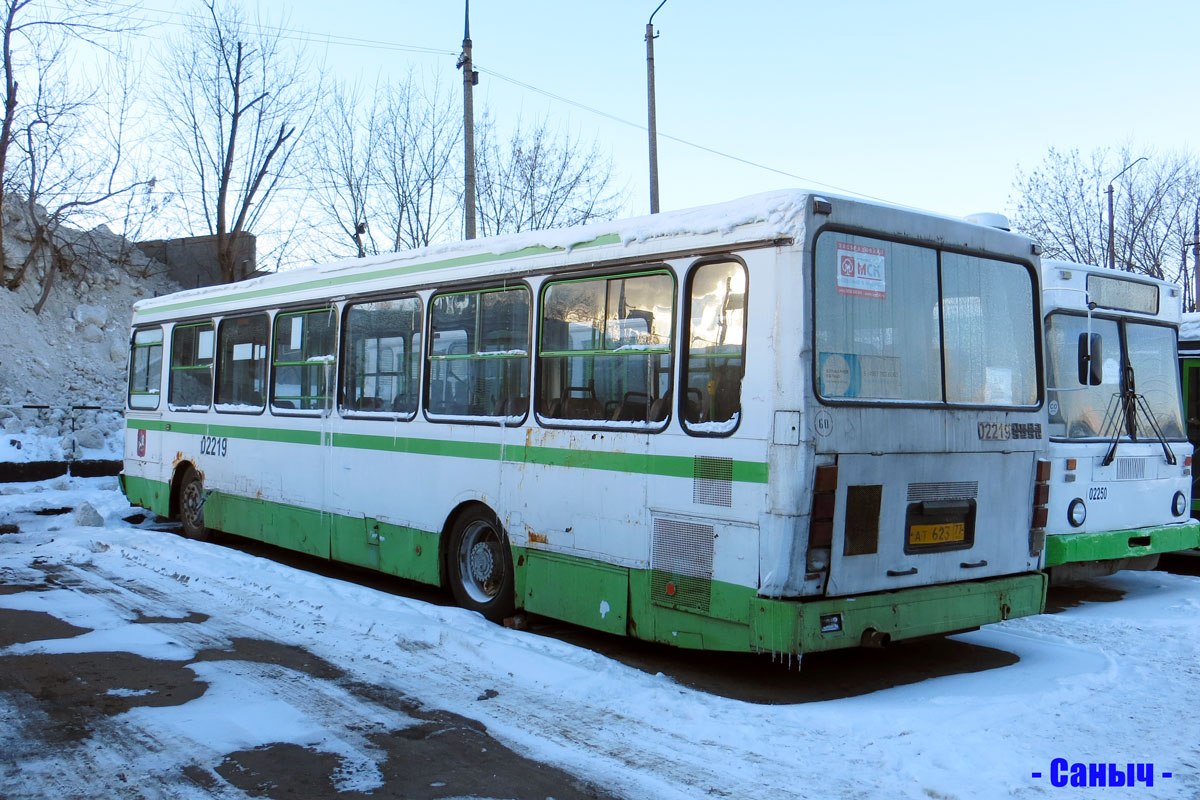 Москва, ЛиАЗ-5256.25 № 02219