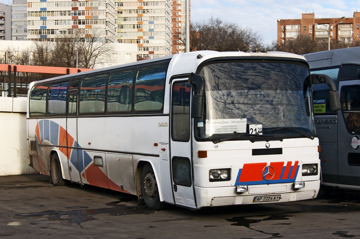 Zaporozhye region, Mercedes-Benz O303-15RHS Nr. AP 2224 AI