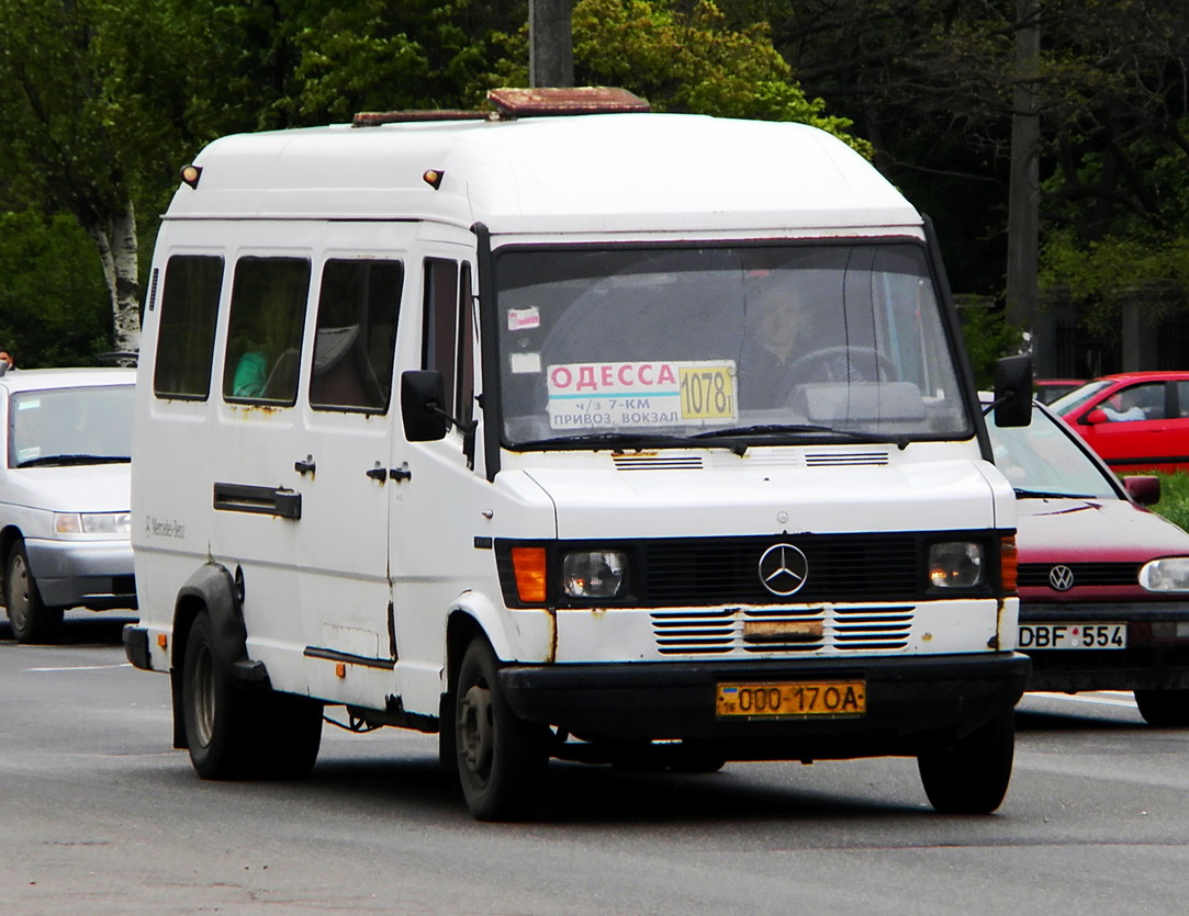 Одесская область, Mercedes-Benz T1 410D № 000-17 ОА