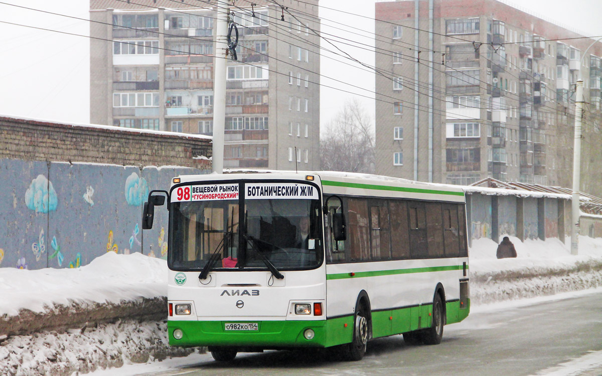 Novosibirsk region, LiAZ-5293.60 Nr. О 982 КО 154