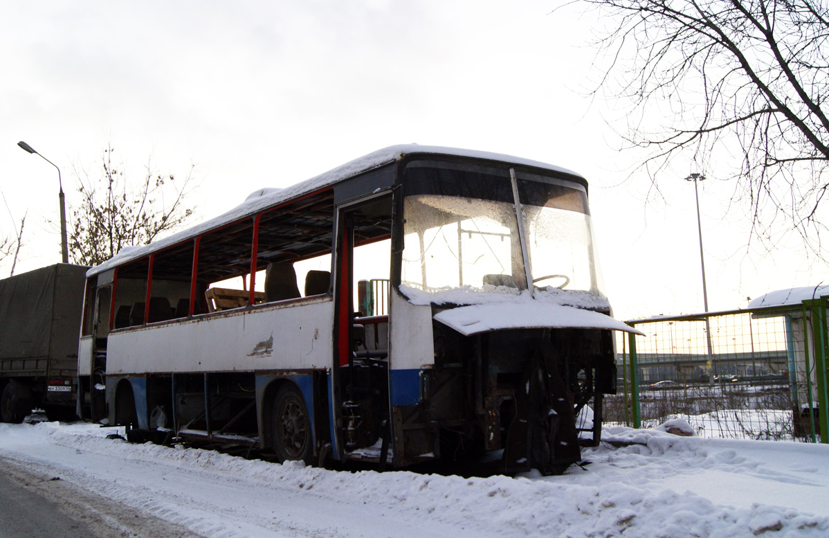 Москва, Ikarus 256.75 № Т 021 КХ 197