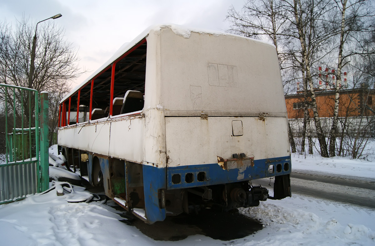 Москва, Ikarus 256.75 № Т 021 КХ 197