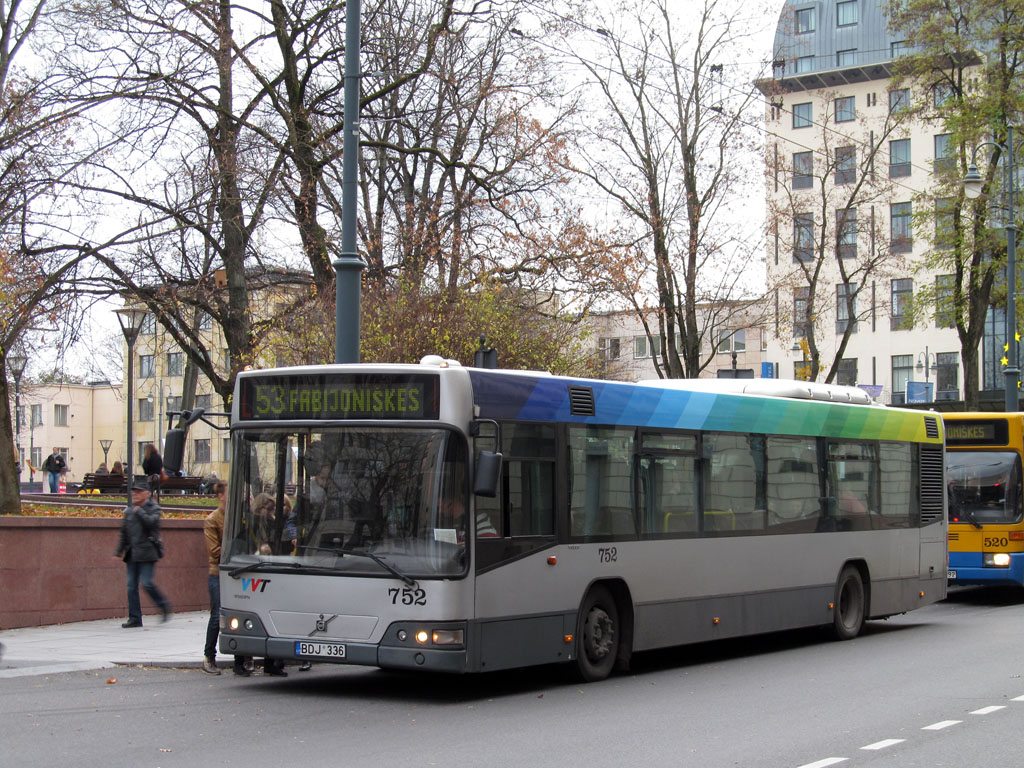 Литва, Volvo 7700 № 752